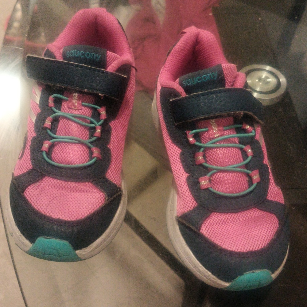 Saucony sneakers kids/ preschool - Picture 1 of 7